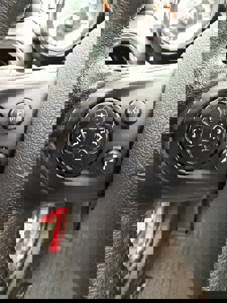 Used 2013 MINI Cooper Convertible image 39