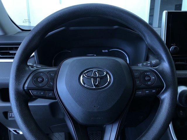 Certified 2025 Toyota RAV4 LE image 24