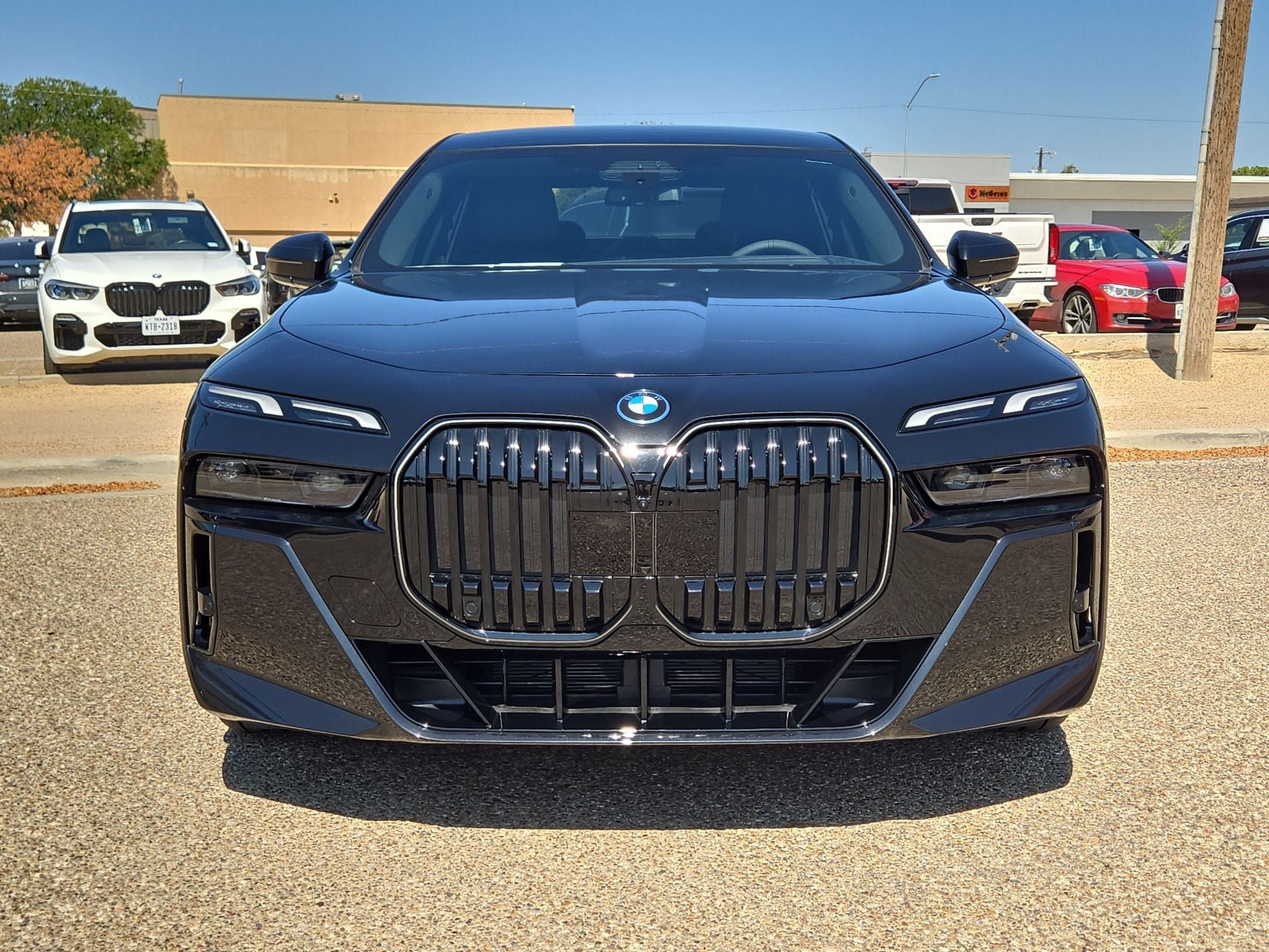 New 2026 BMW i7 xDrive60 AWD/4WD image 10