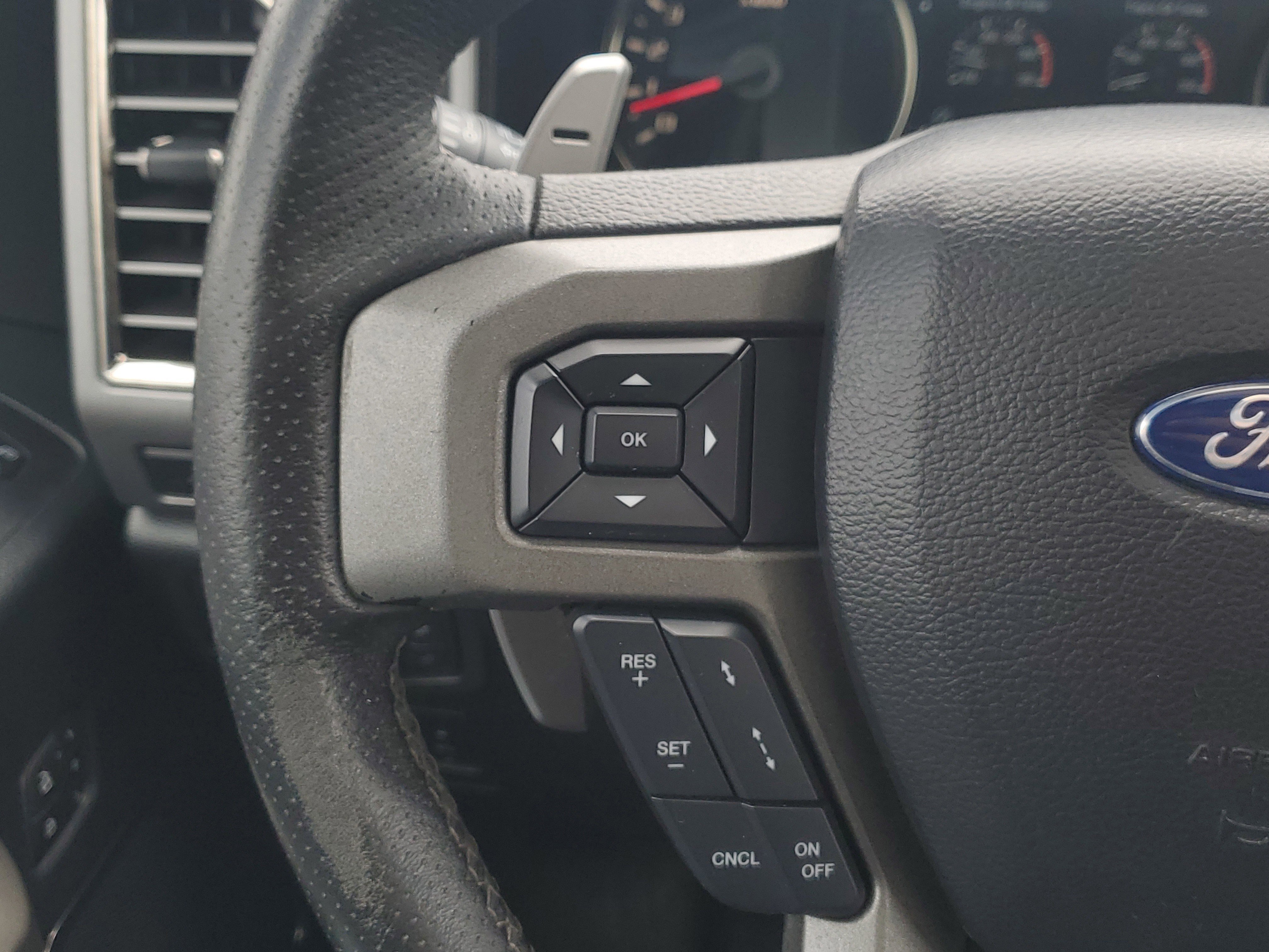 Used 2019 Ford F150 Raptor w/ Equipment Group 802A Luxury image 26