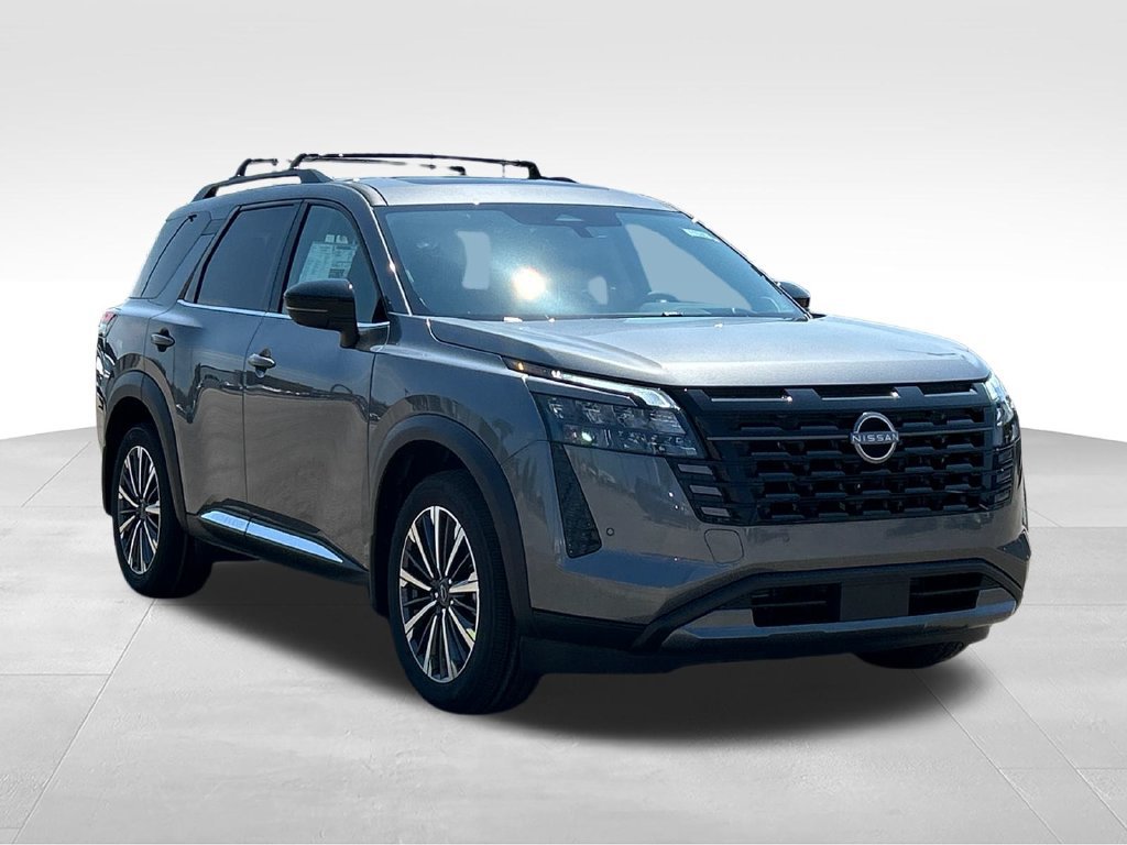 New 2026 Nissan Pathfinder Platinum w/ Cargo Package FWD image 13