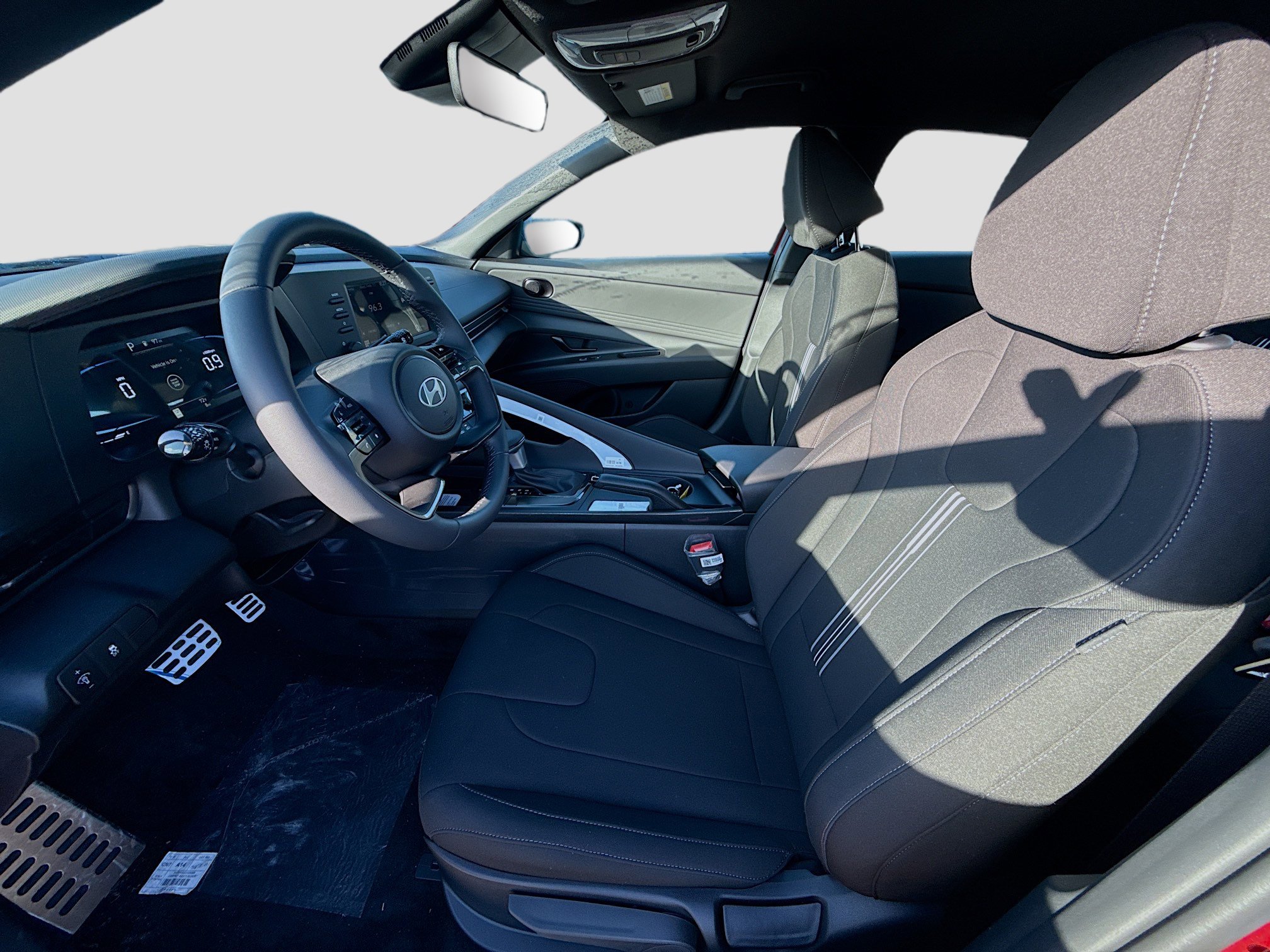 New 2026 Hyundai Elantra Sport image 14