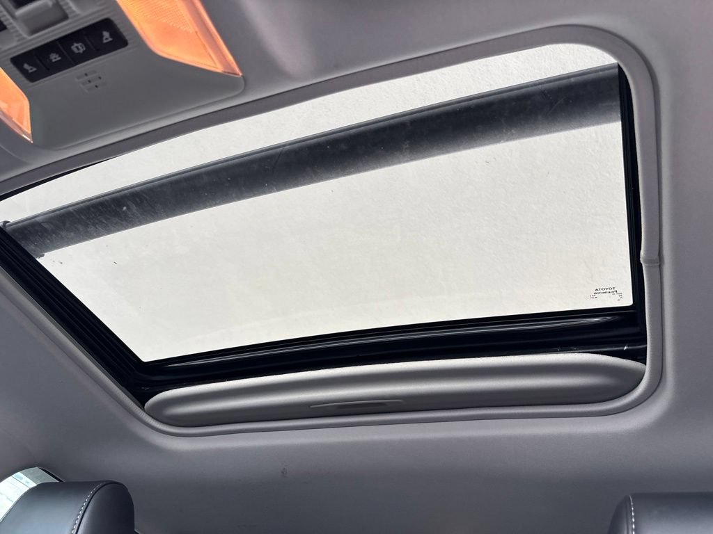 Used 2020 Toyota RAV4 XLE Premium w/ Carpet Mat Package FWD image 3