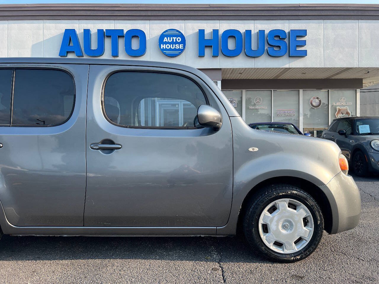 Used 2012 Nissan Cube 1.8 S w/ Interior Designer Pkg FWD image 39