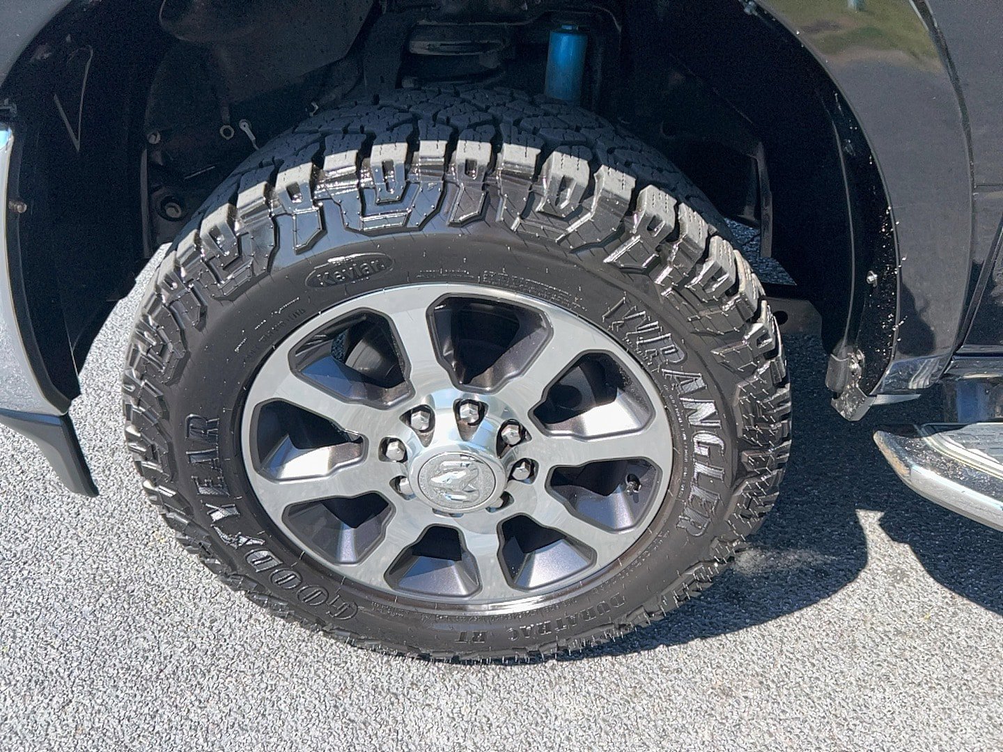 Used 2020 RAM 2500 Longhorn w/ Safety Group AWD/4WD image 9