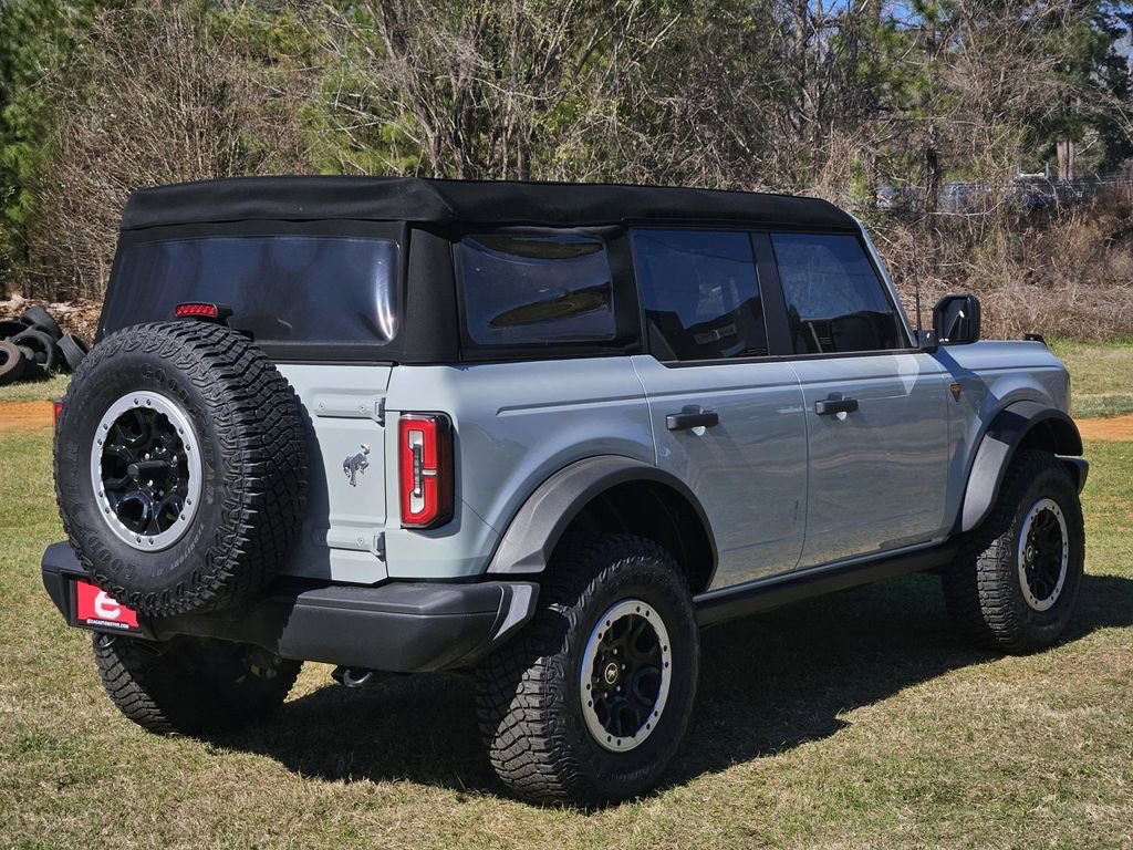 Used 2023 Ford Bronco Badlands w/ Sasquatch Package image 8