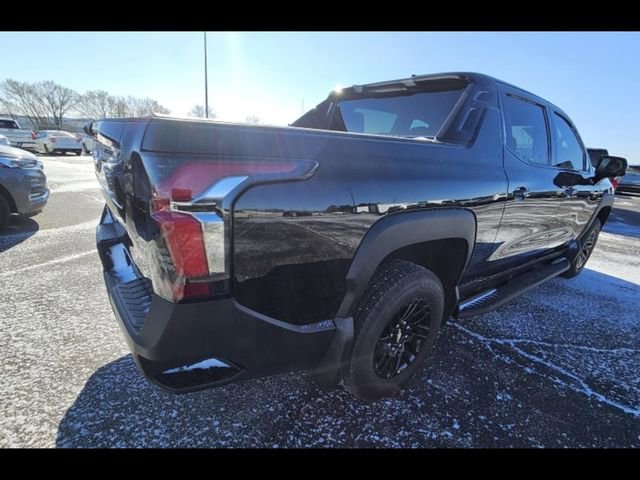 Used 2025 Chevrolet Silverado EV LT AWD/4WD image 2