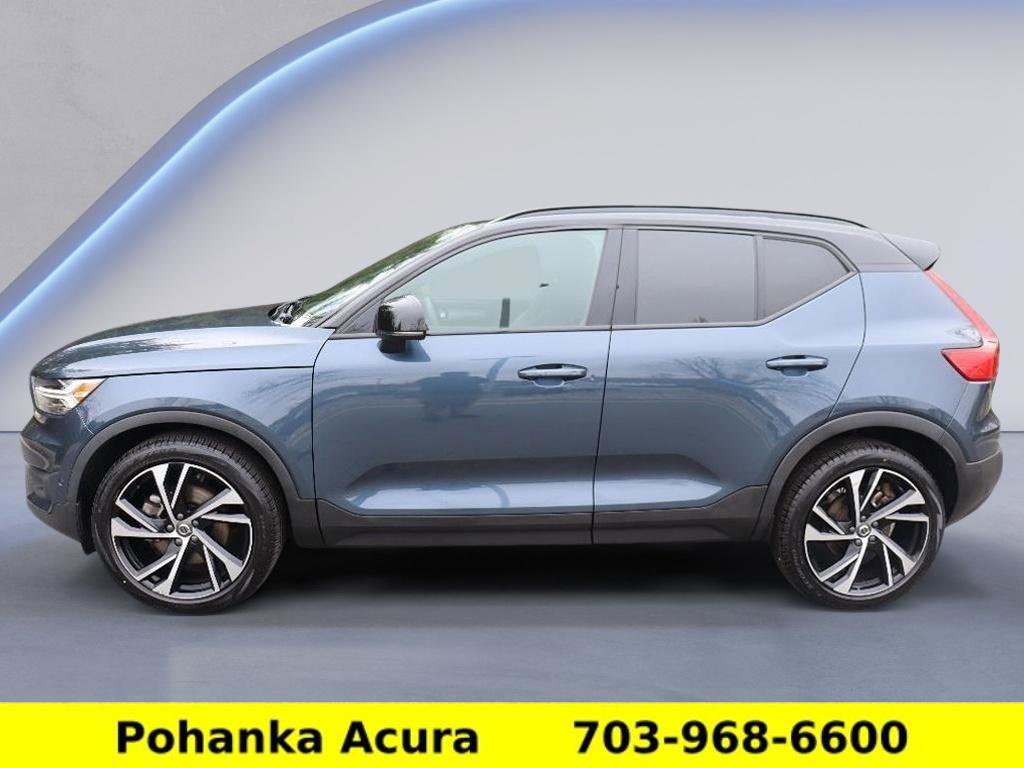 Used 2022 Volvo XC40 T5 R-Design w/ Advanced Package AWD/4WD image 4