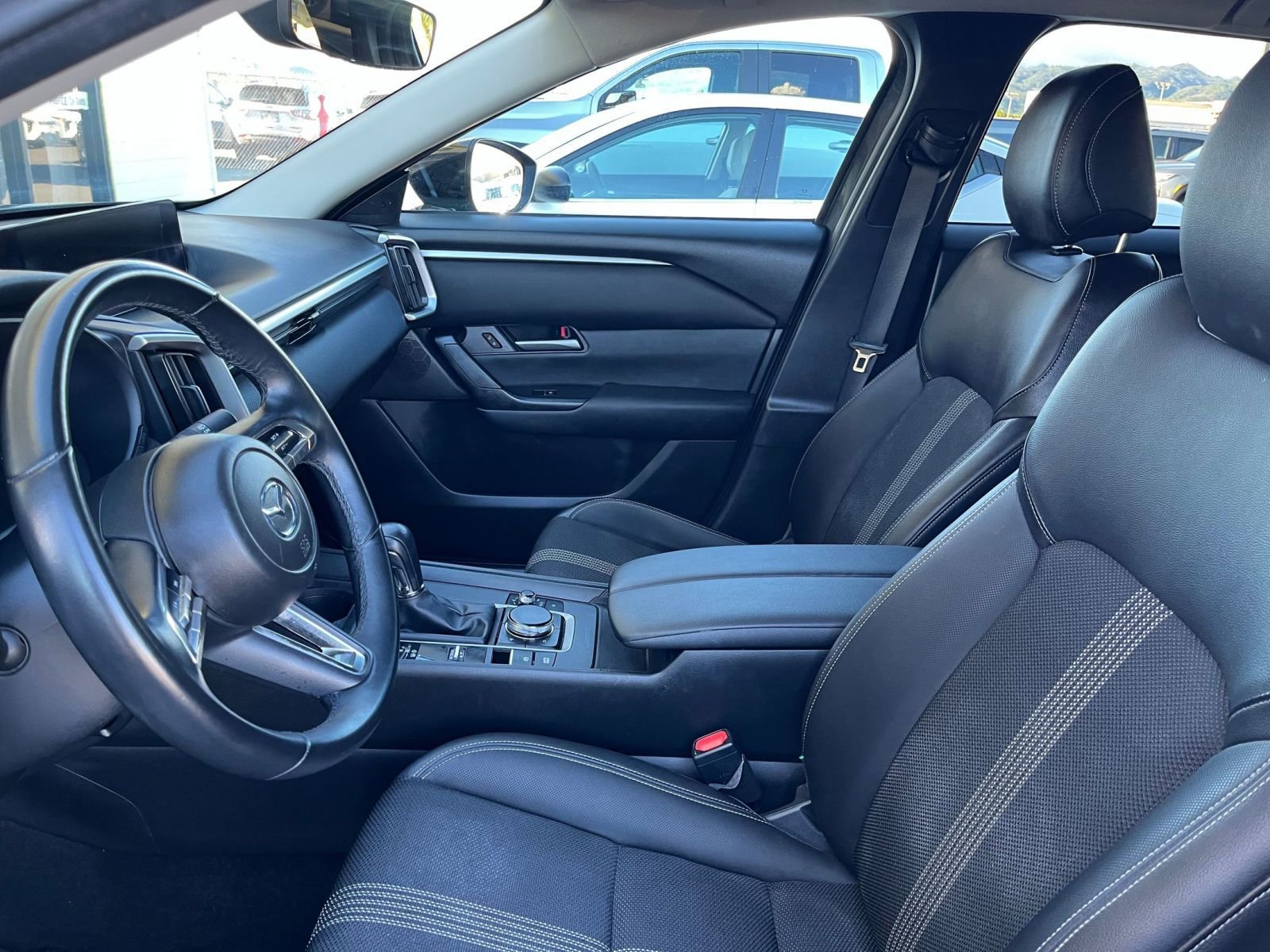 Used 2025 MAZDA CX-50 AWD 2.5 S w/ Select Package image 27