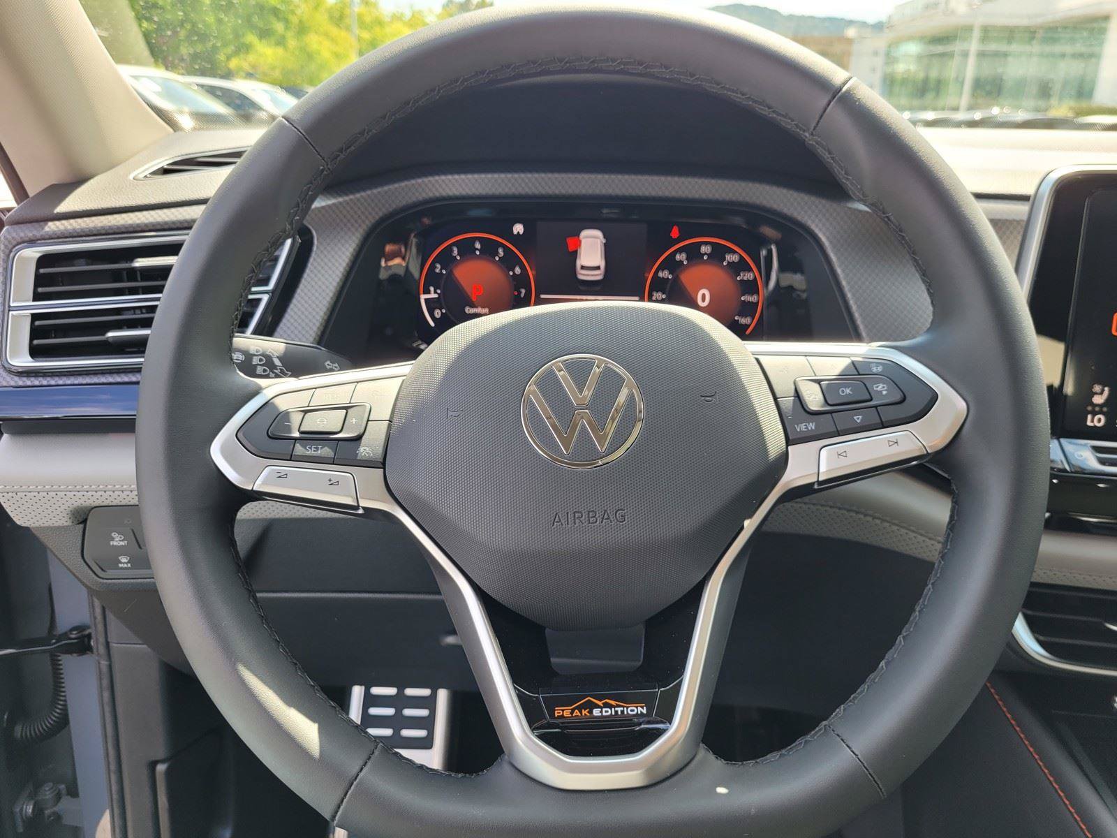 New 2026 Volkswagen Atlas Peak Edition AWD/4WD image 18