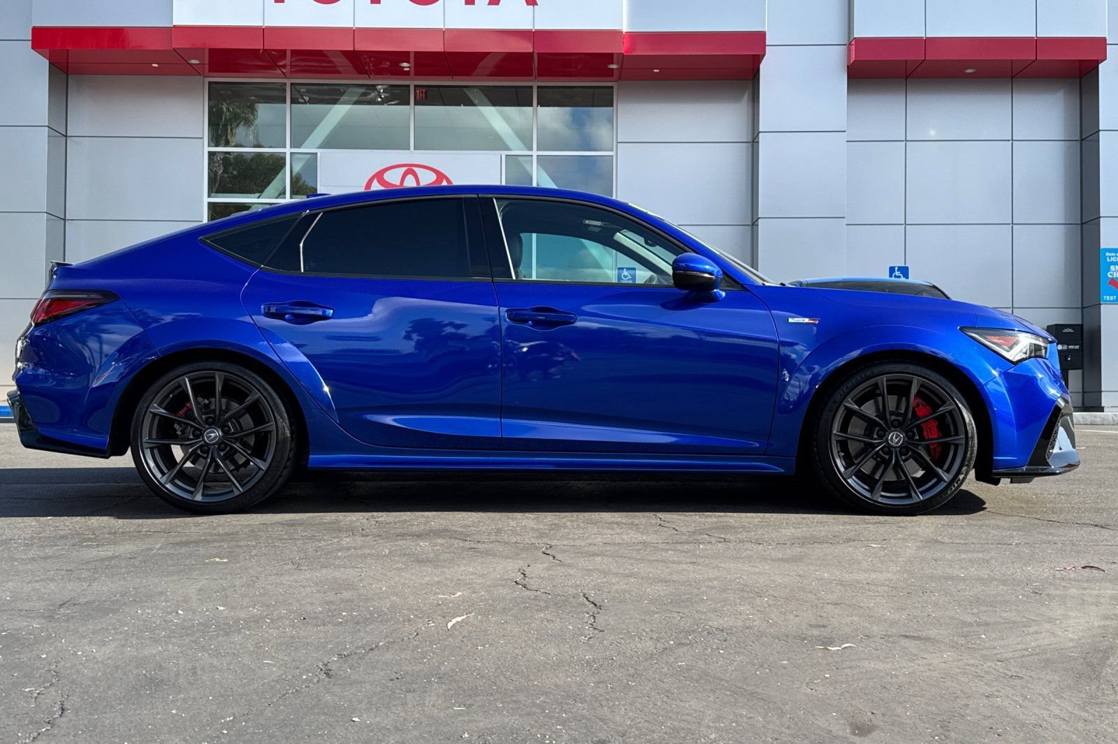 Used 2024 Acura Integra Type S FWD image 3