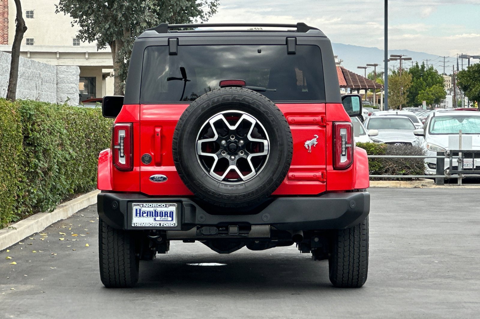 Used 2023 Ford Bronco Outer Banks image 5