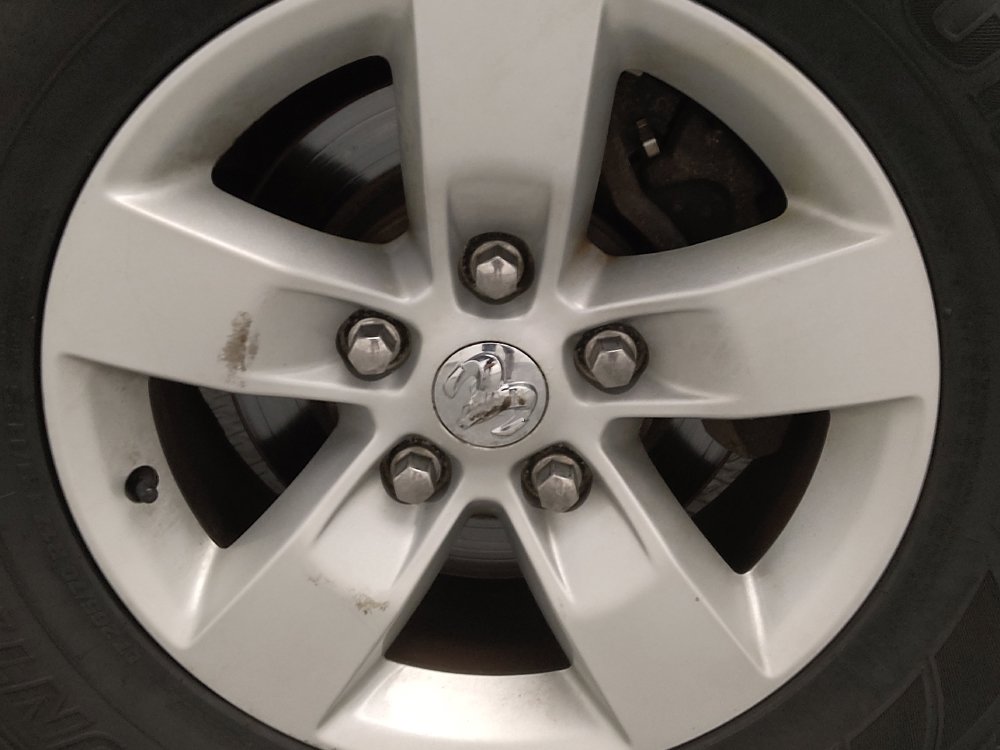 Used 2018 RAM 1500 Express AWD/4WD image 31