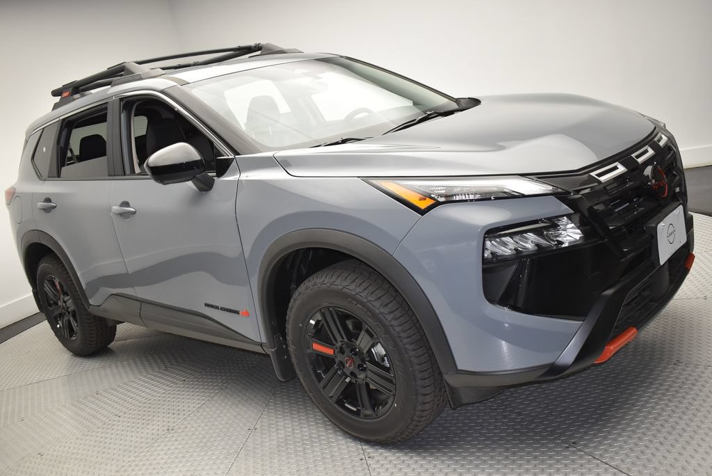 New 2026 Nissan Rogue SV AWD/4WD image 3