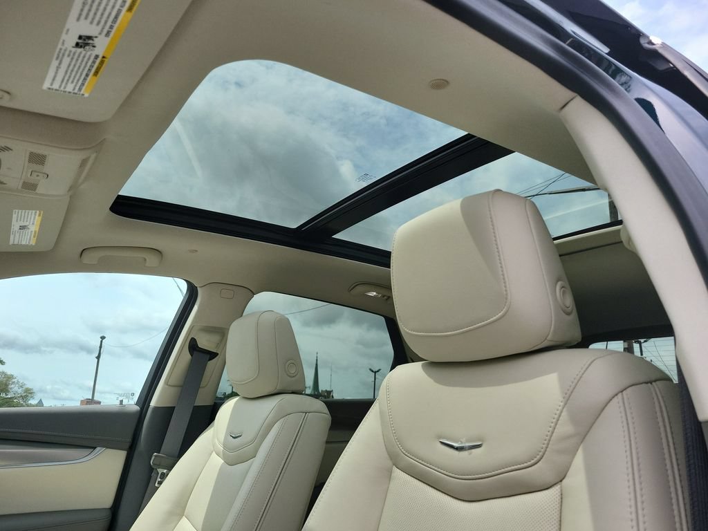 New 2026 Cadillac XT5 Premium Luxury w/ Driver Assist Package AWD/4WD image 25