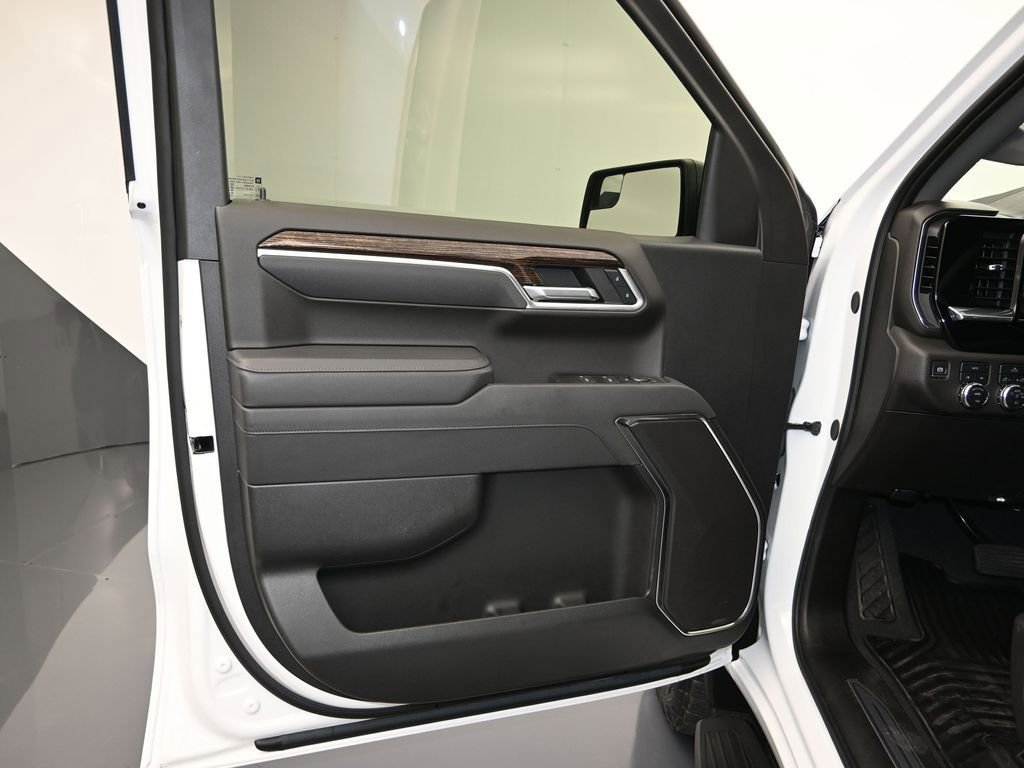 Certified 2025 GMC Sierra 1500 Elevation image 11