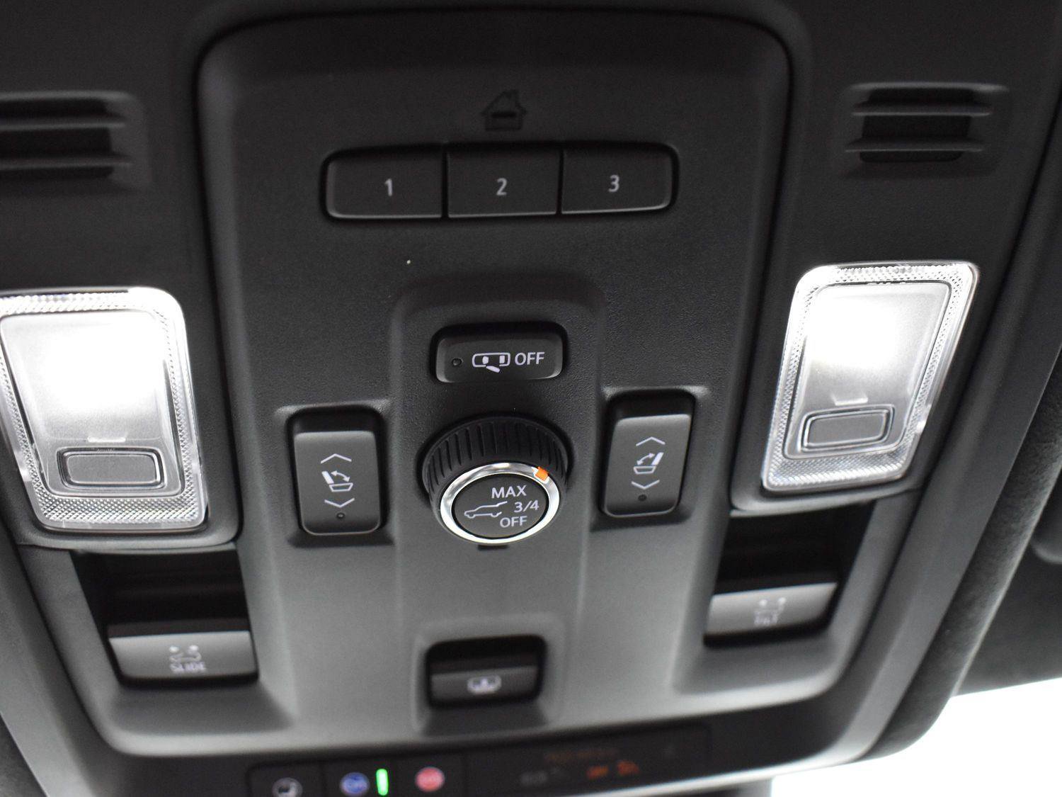 Used 2023 Cadillac Escalade Sport Platinum w/ LPO, ONYX Package AWD/4WD image 30