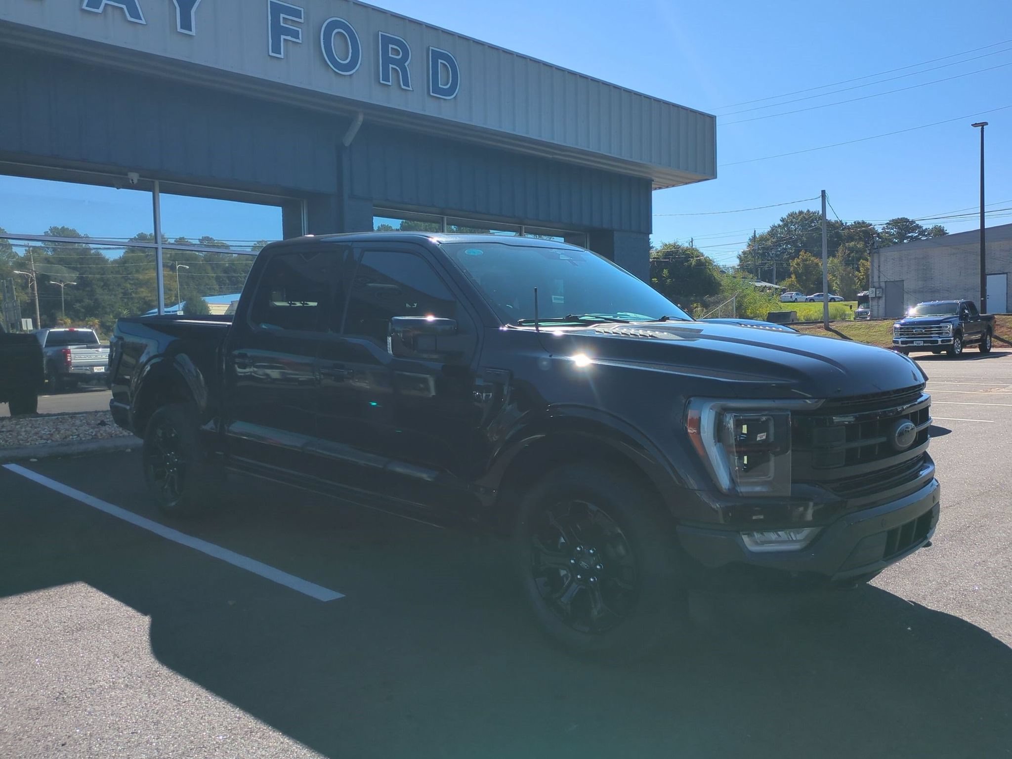 Certified 2023 Ford F150 Lariat w/ Equipment Group 502A High AWD/4WD image 3