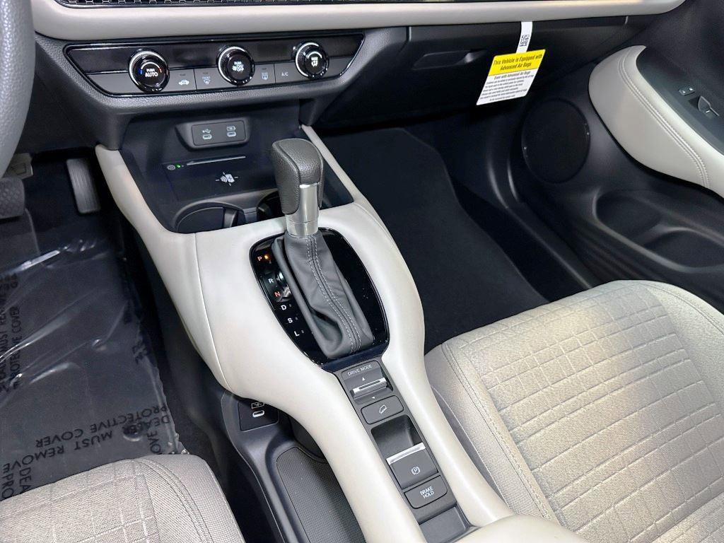 New 2026 Honda HR-V LX image 19