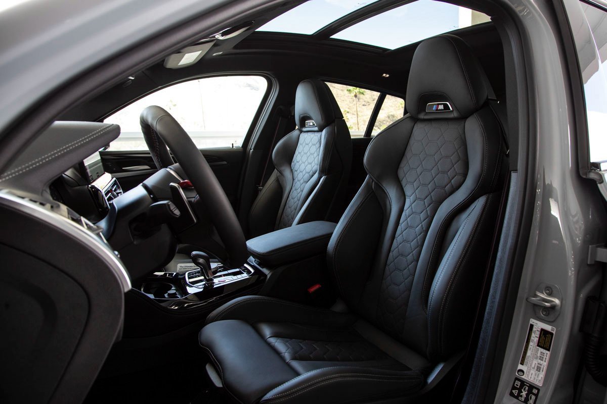 New 2025 BMW X4 M w/ Competition Package image 22