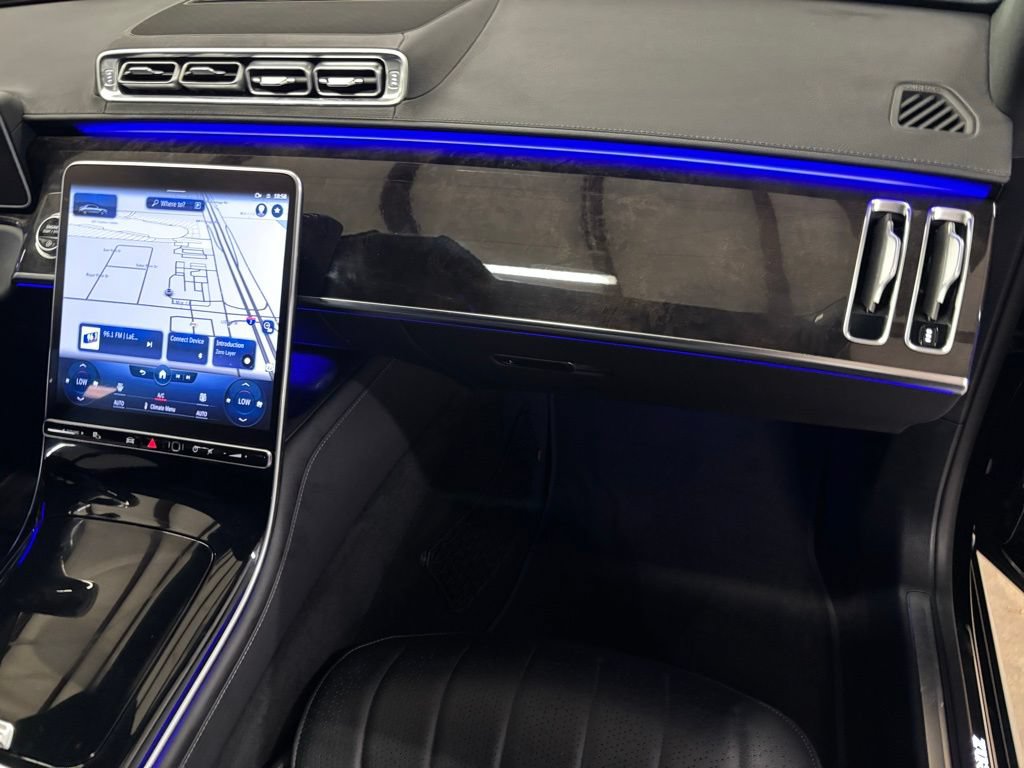 Certified 2023 Mercedes-Benz S 500 4MATIC w/ AMG Line image 21