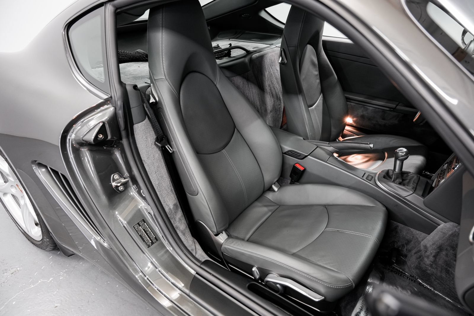 Used 2006 Porsche Cayman S RWD image 23