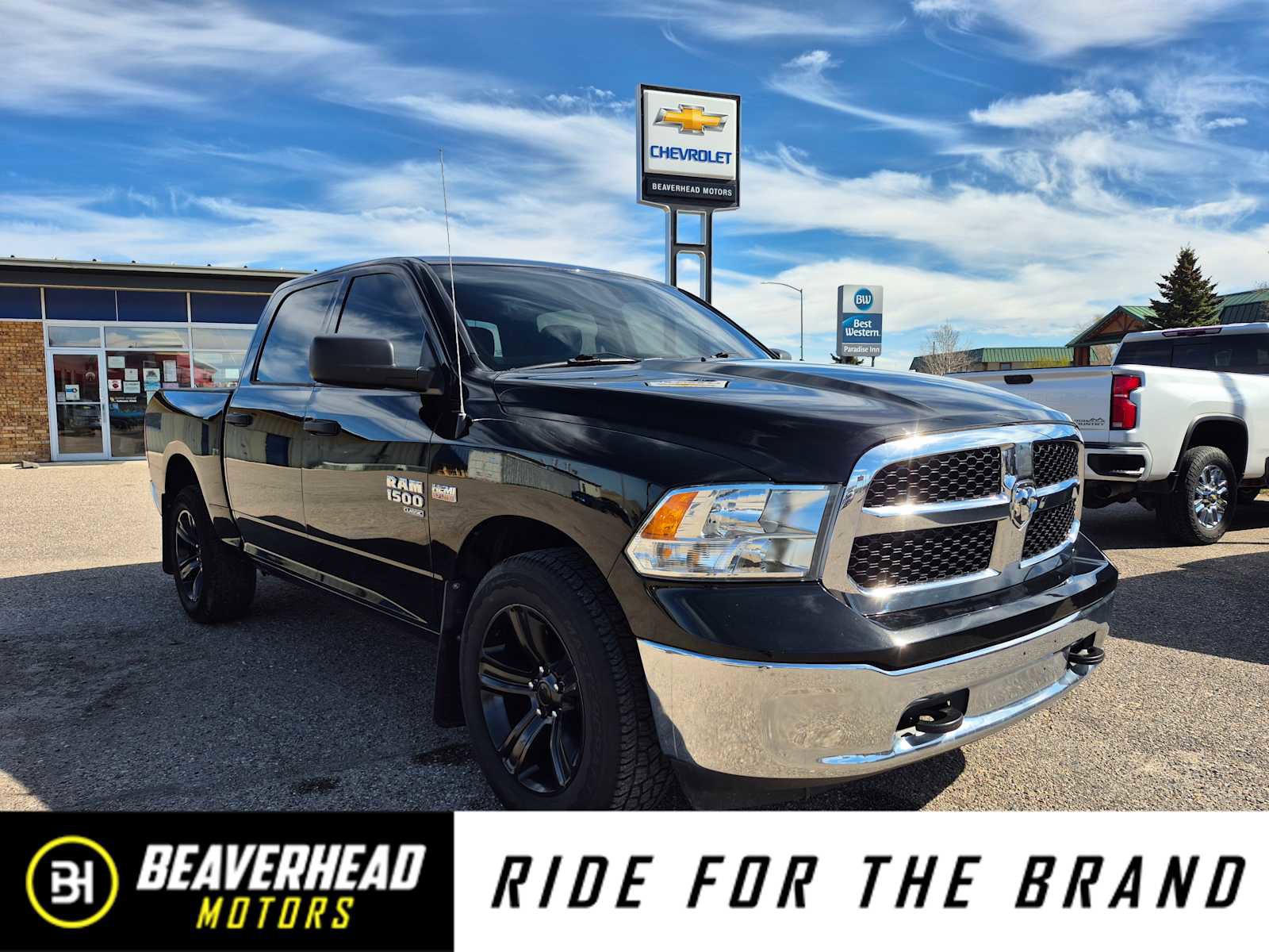 Used 2022 RAM 1500 Classic SLT w/ Protection Group image 1