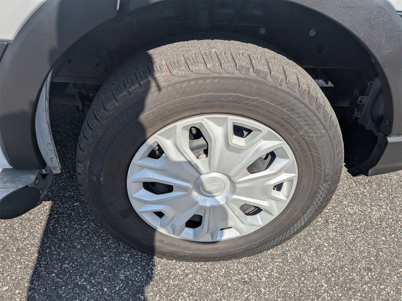 Used 2024 Ford Transit 250 Low Roof w/ Exterior Upgrade Package image 11