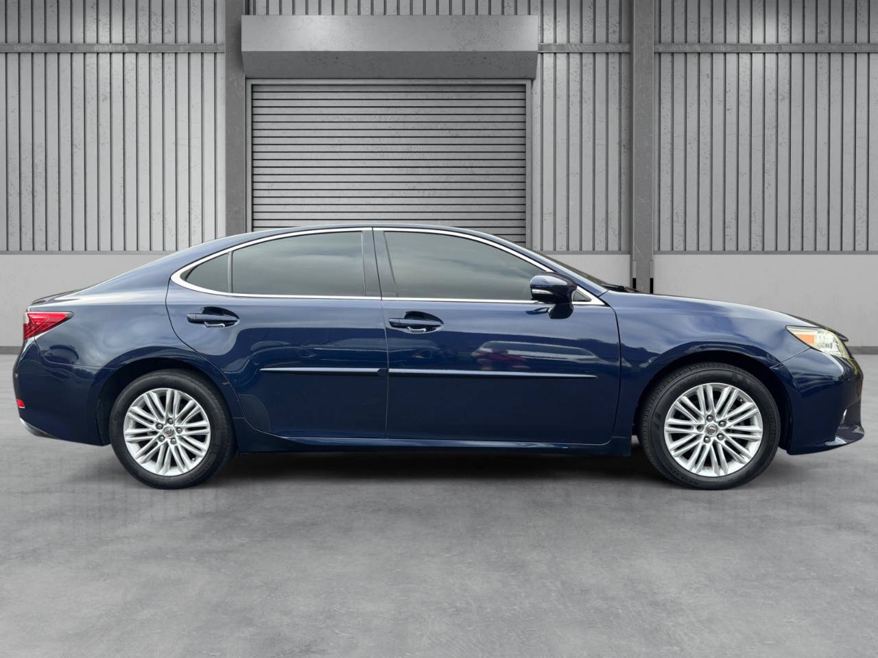 Used 2014 Lexus ES 350 w/ Luxury Package FWD image 33
