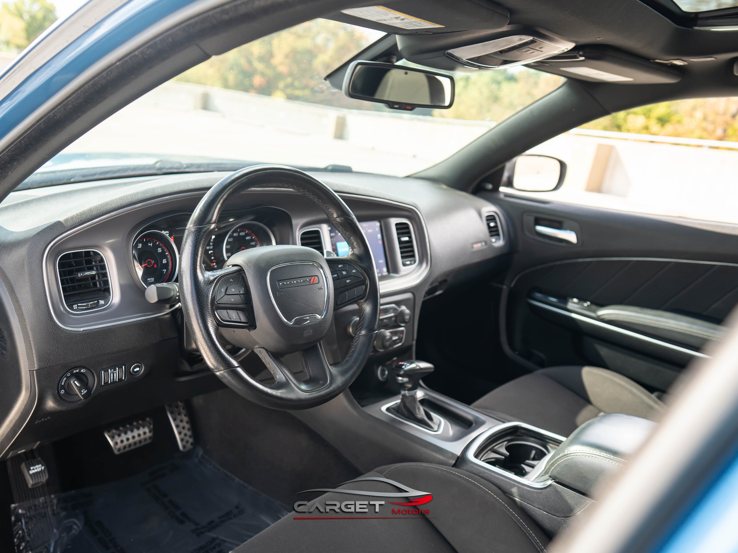 Used 2023 Dodge Charger Scat Pack w/ Navigation & Travel Group RWD image 12