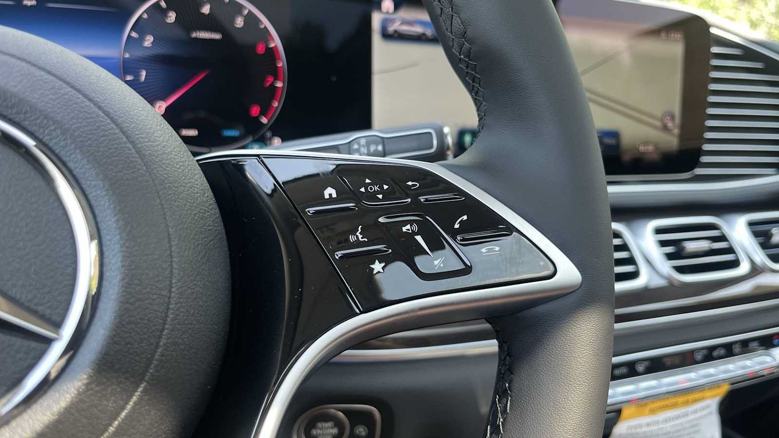 New 2026 Mercedes-Benz GLE 450 4MATIC image 41