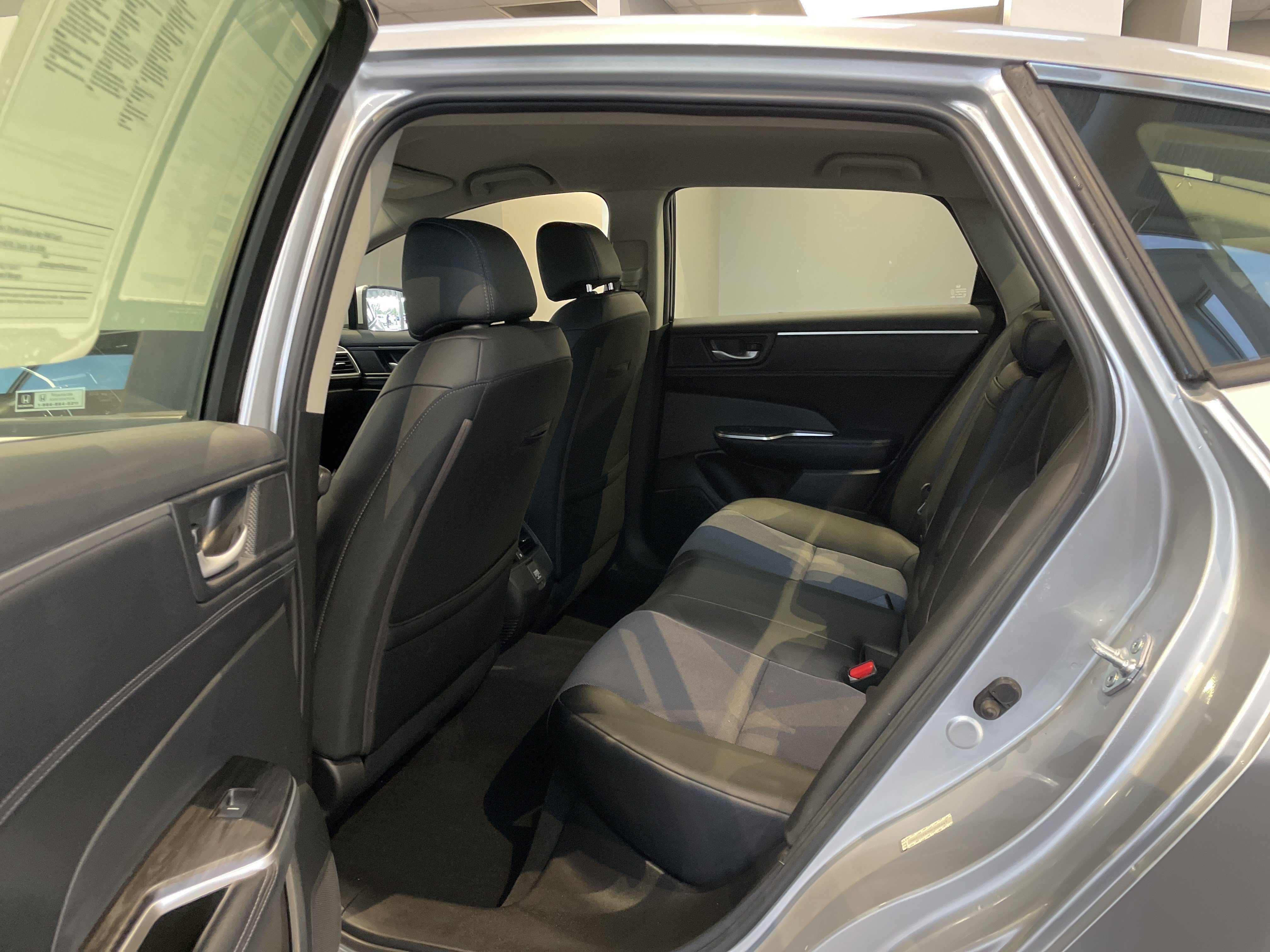 Used 2021 Honda Clarity Plug-In Hybrid image 33