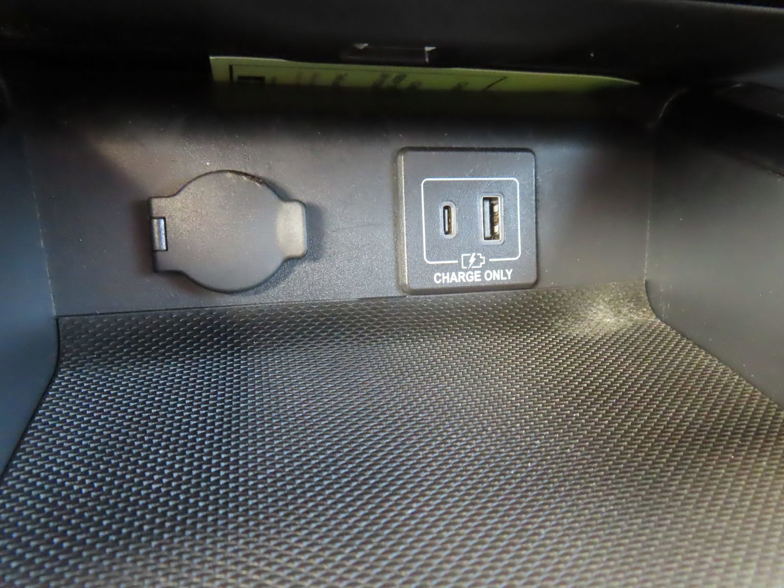 Used 2019 Nissan Pathfinder SV image 29