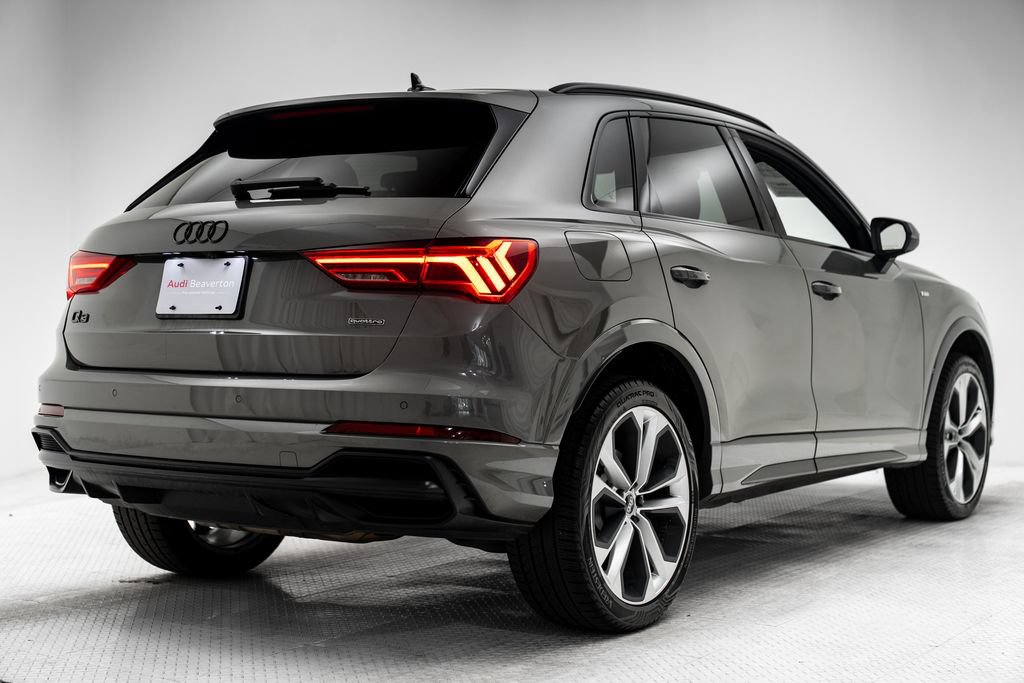 Used 2021 Audi Q3 2.0T Premium Plus w/ Premium Plus Package AWD/4WD image 36