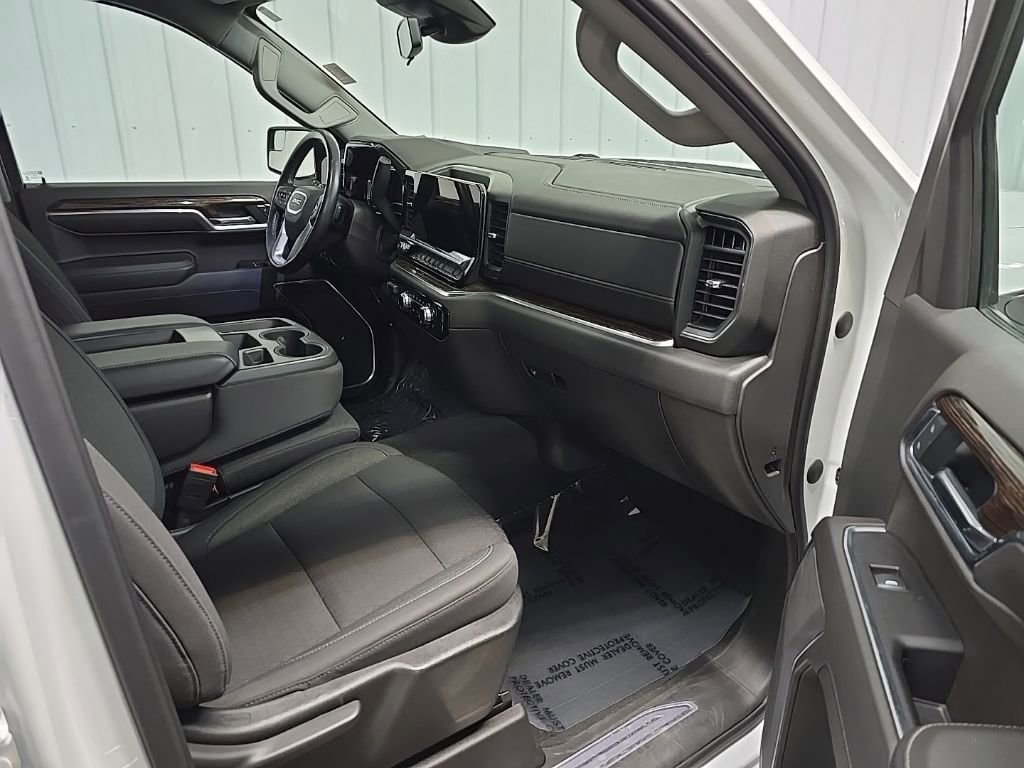 Used 2022 GMC Sierra 1500 Elevation w/ X31 Off-Road Package image 15