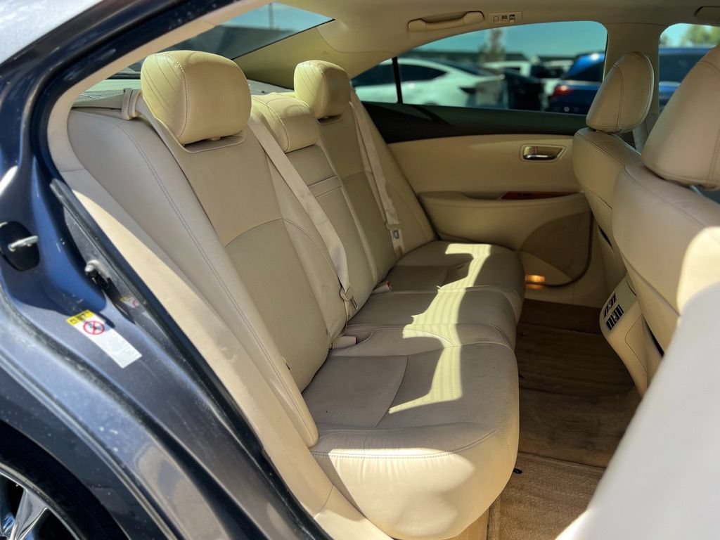 Used 2012 Lexus ES 350 FWD image 27