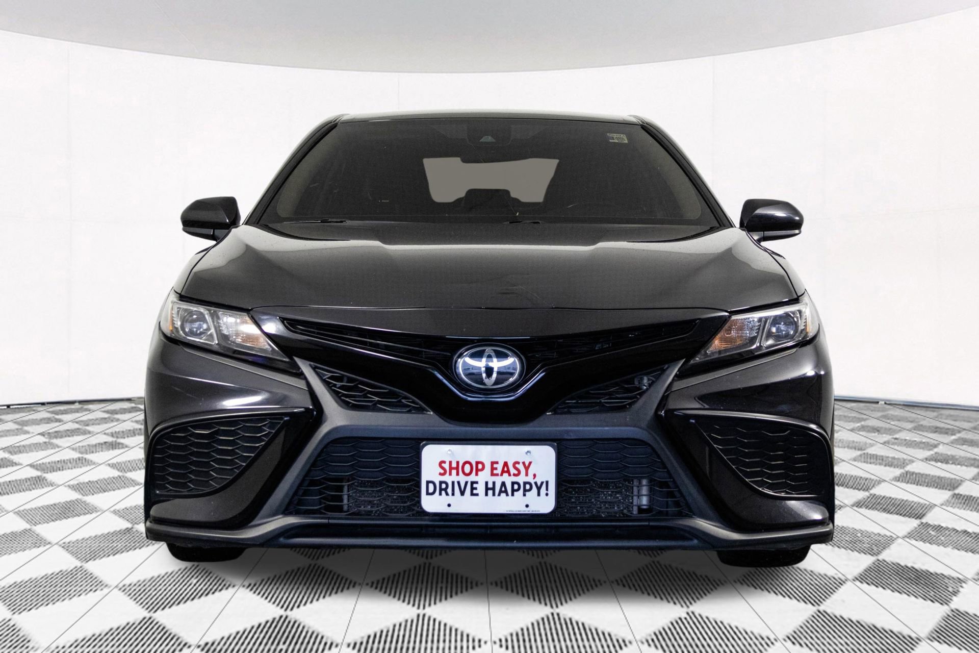 Used 2021 Toyota Camry SE image 8