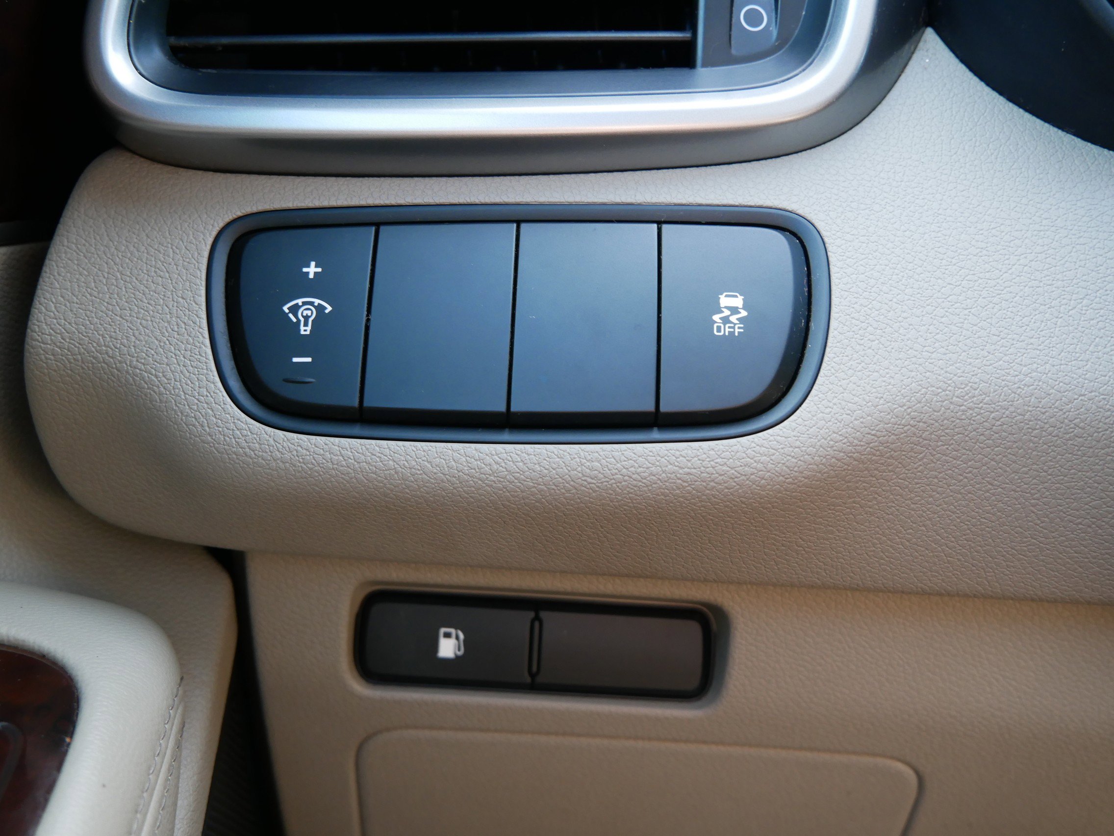 Used 2016 Kia Sorento LX w/ LX Convenience Package image 22