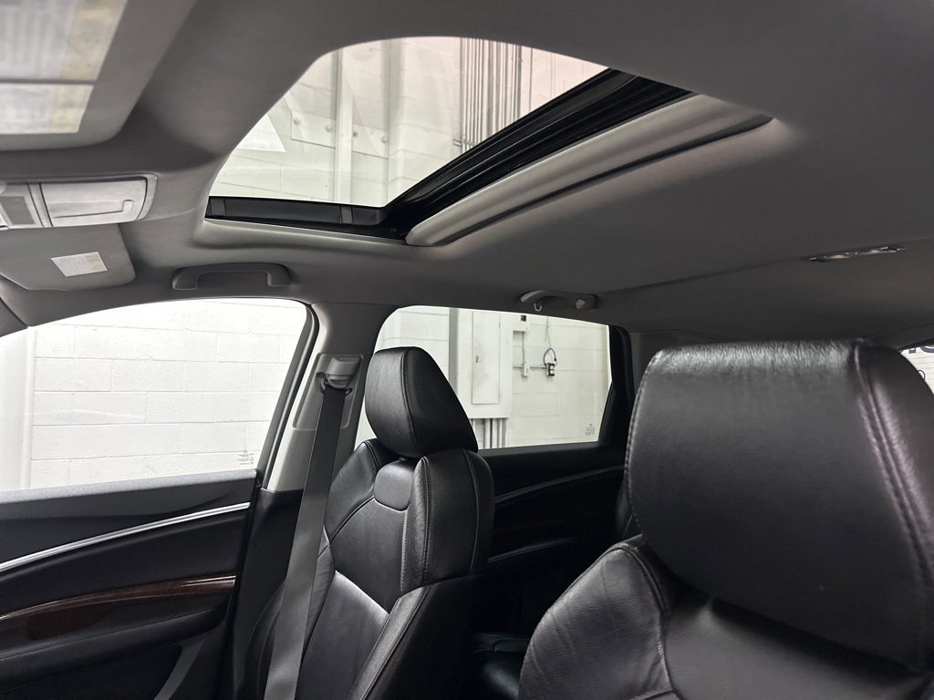 Used 2017 Acura MDX SH-AWD image 31