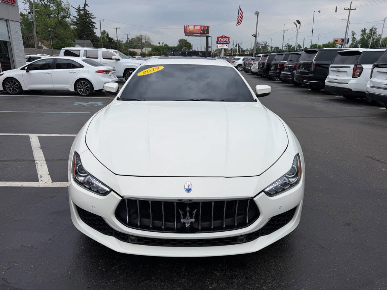 Used 2019 Maserati Ghibli S Q4 AWD/4WD image 2