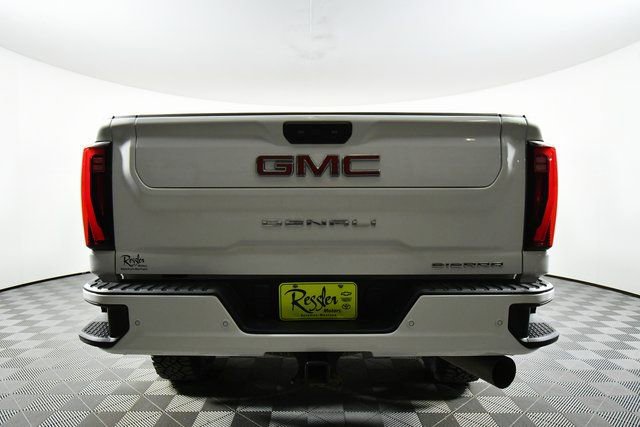 Used 2024 GMC Sierra 3500 Denali w/ Denali Reserve Package AWD/4WD image 12