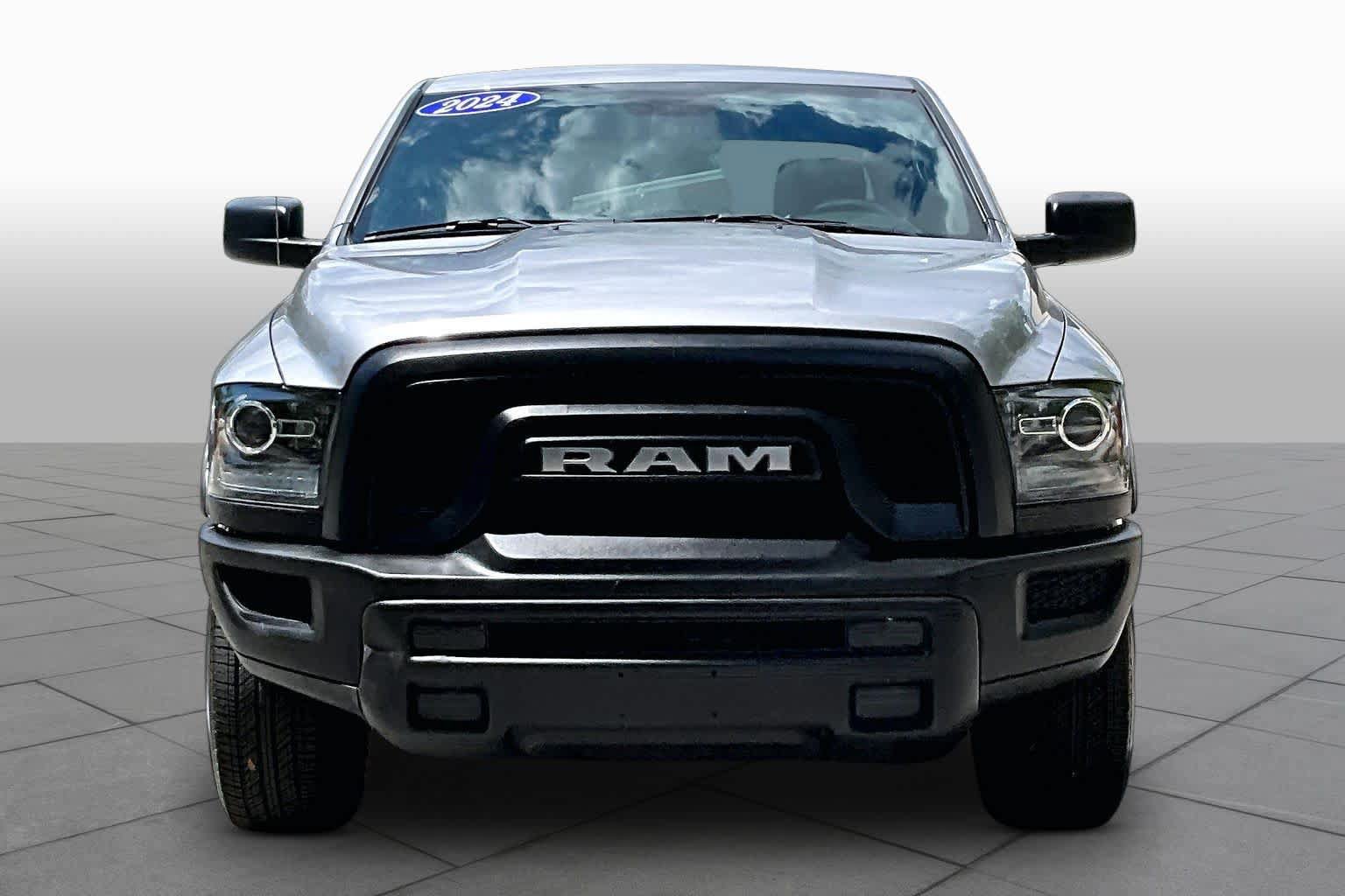 Used 2024 RAM 1500 Warlock RWD image 4
