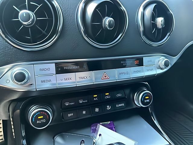 Used 2020 Kia Stinger GT AWD/4WD image 28
