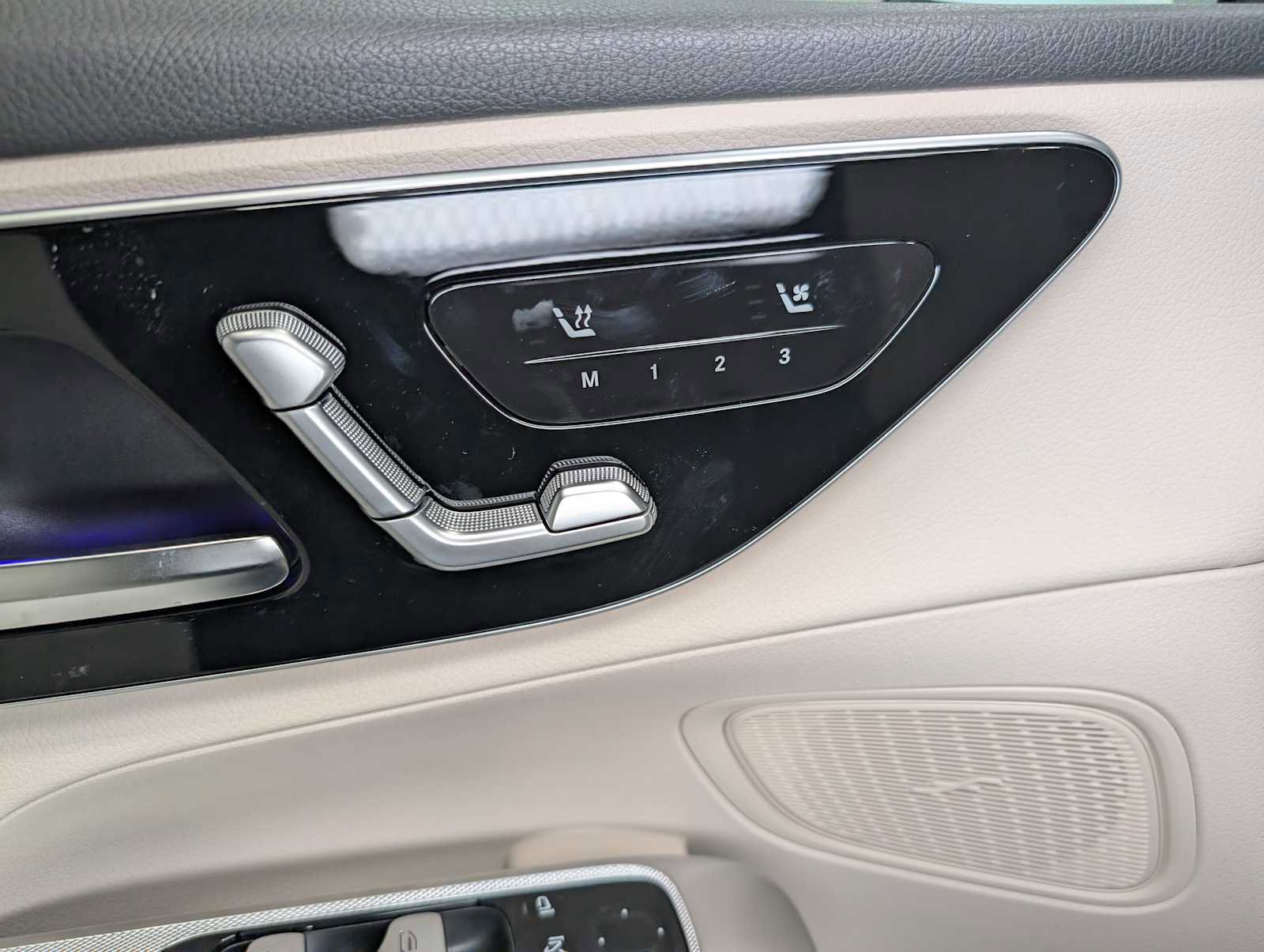 New 2026 Mercedes-Benz GLC 300 4MATIC image 29