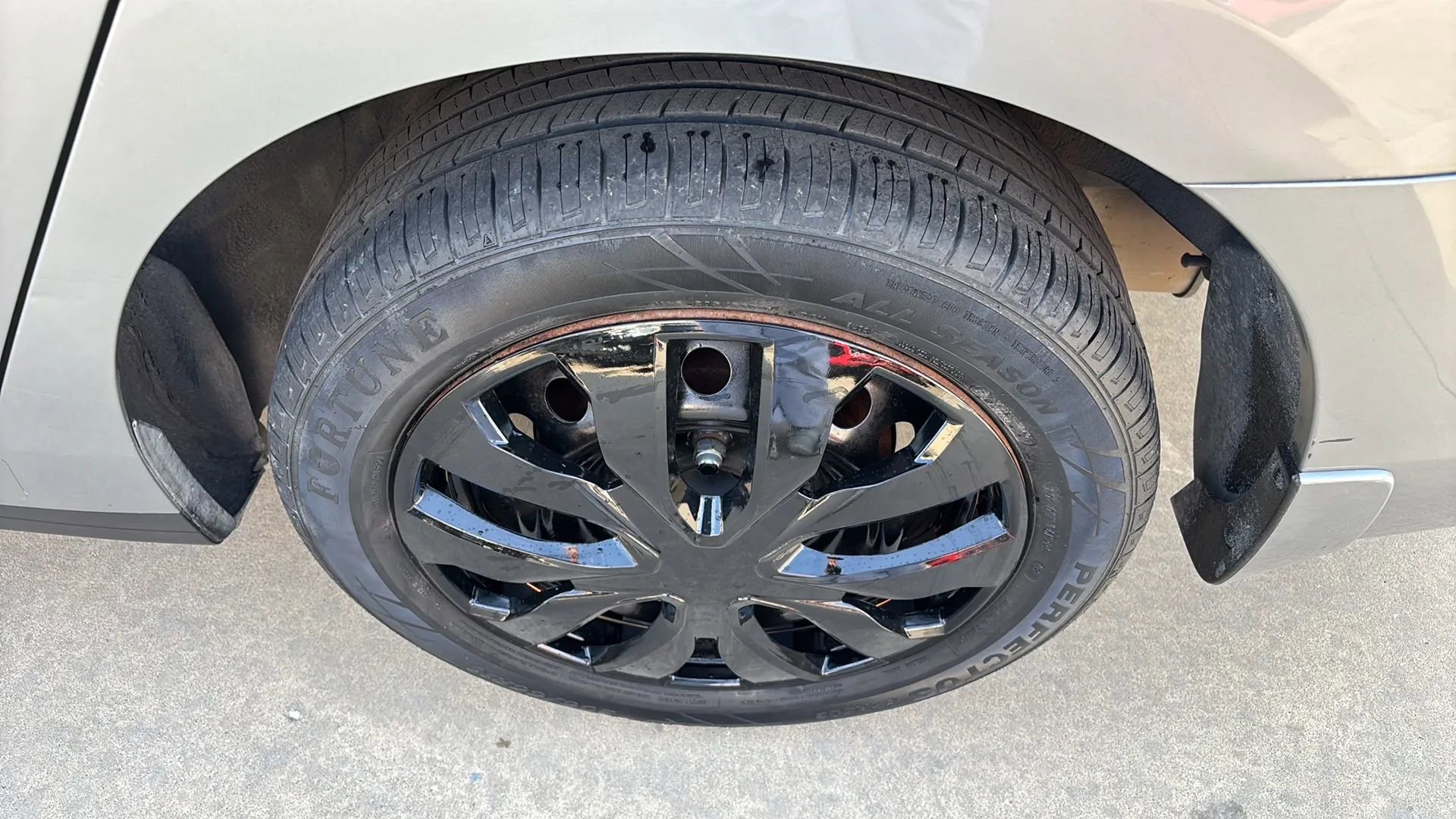 Used 2014 Nissan Sentra S FWD image 22