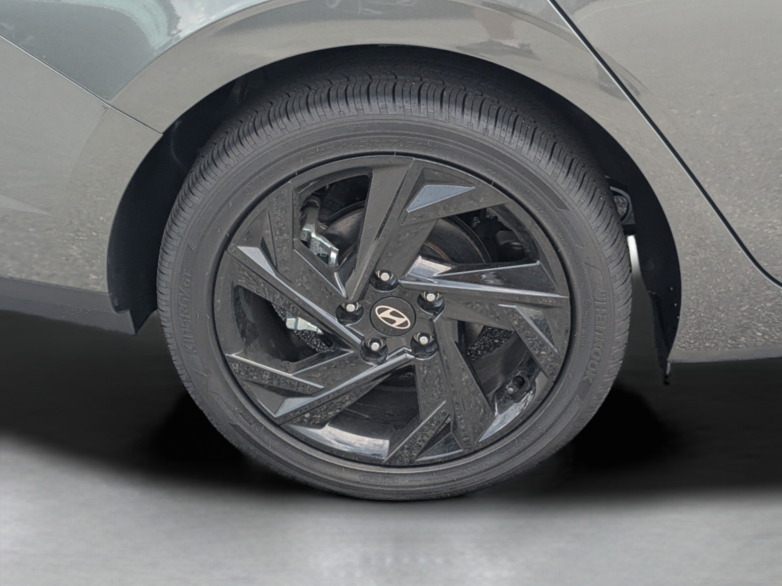New 2026 Hyundai Elantra SEL Sport FWD image 13