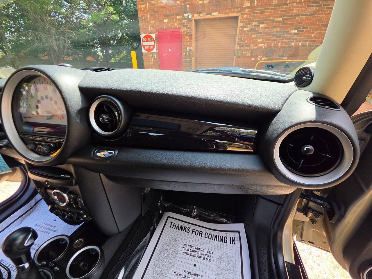Used 2011 MINI Cooper Hardtop FWD image 21