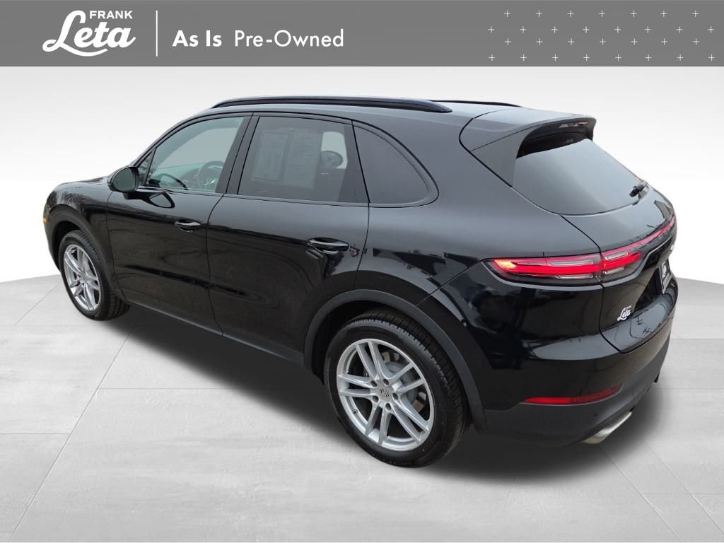 Used 2022 Porsche Cayenne w/ Premium Package image 8