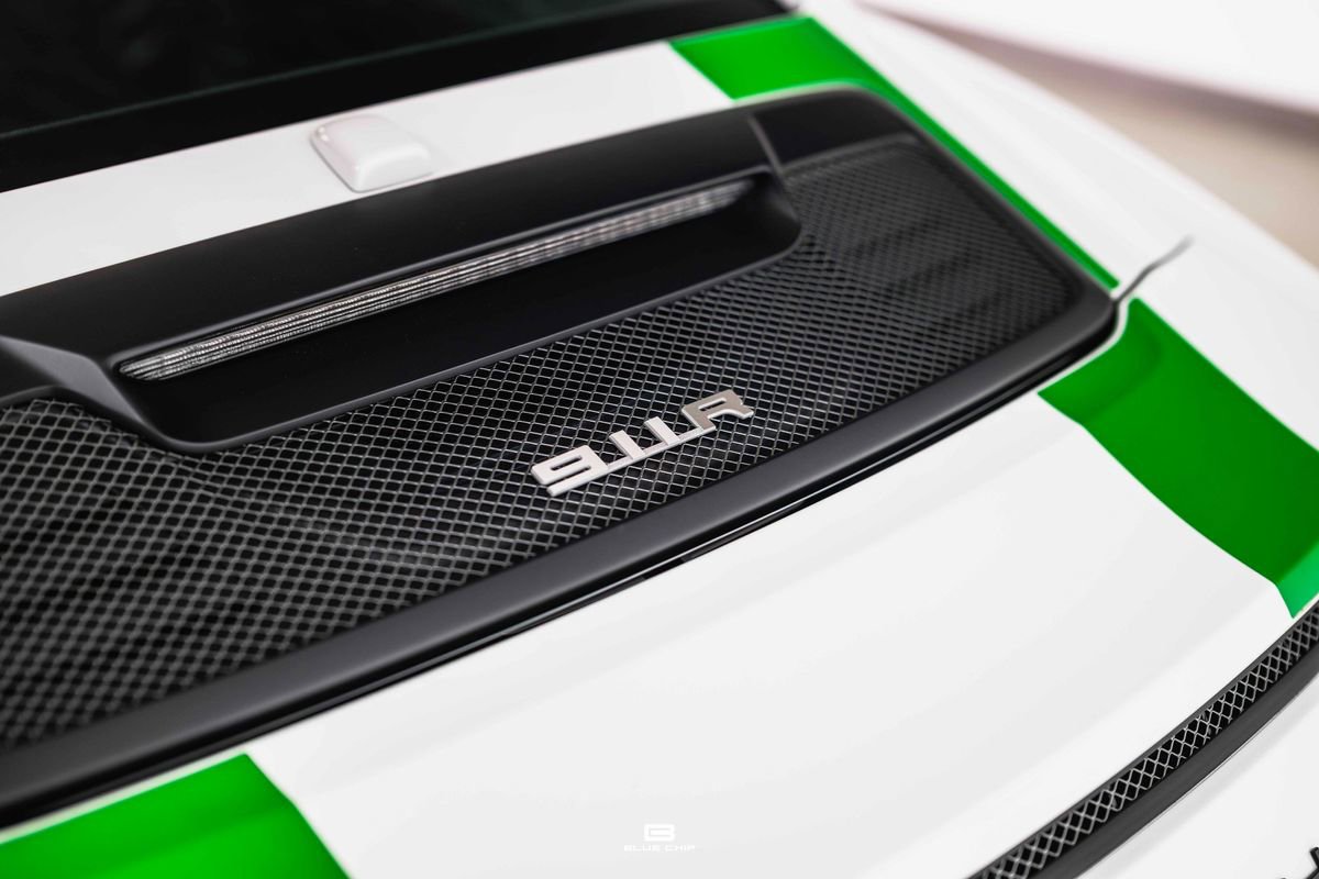 Used 2016 Porsche 911 R image 4