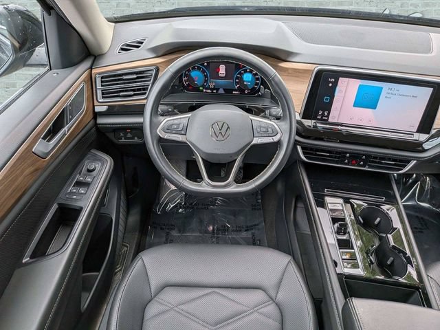 Certified 2025 Volkswagen Atlas SE AWD/4WD image 17